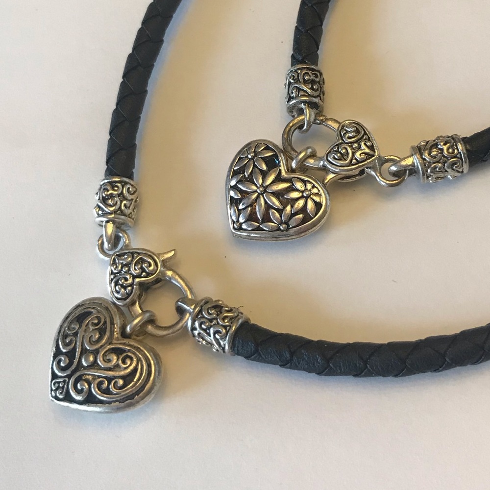 Fancy Detailed Necklace and Bracelet